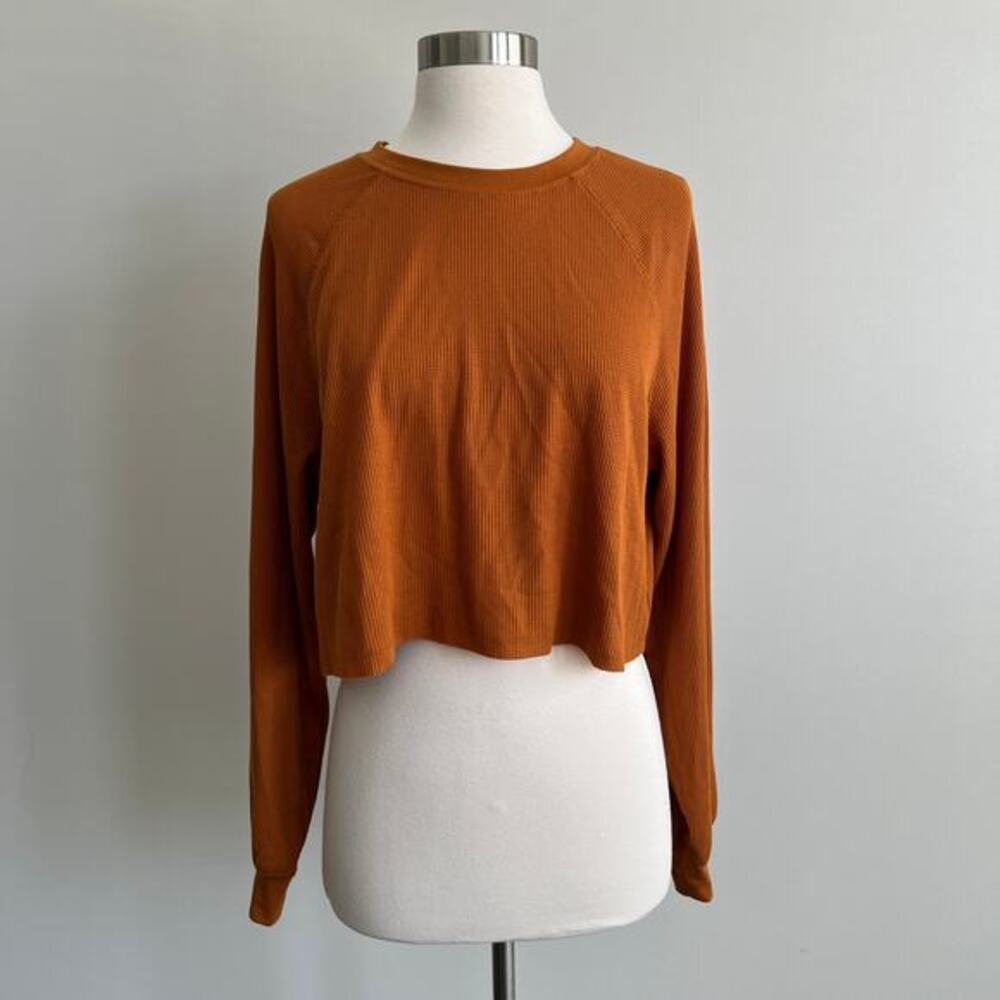 Double Zero Cropped Thermal Long Sleeve Raw Hem‎ Copper Crew Neck Small